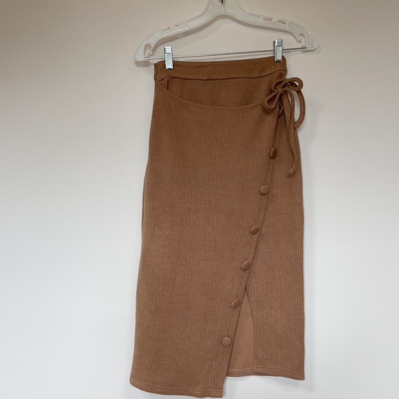 Petite Studio ribbed midi sweater skirt - Picture 3 of 10